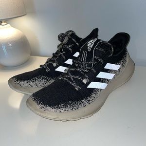 SenseBounce+ Adidas Sneakers